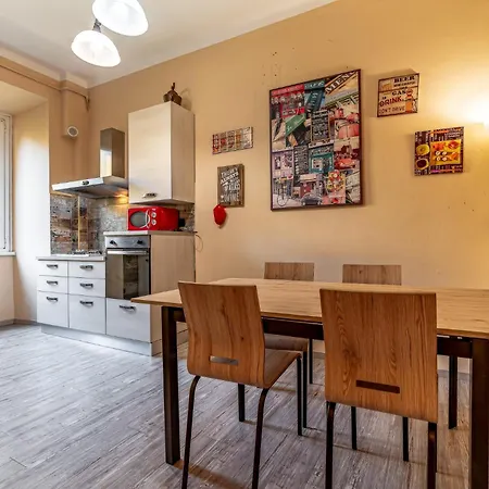 Claudio's Flat - Metro Re Di Appartement Rome